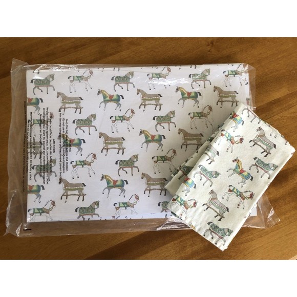 POMEGRANATE INC Horse Equestrian Paper Placemats & Cloth Napkin Set Cotton India - Picture 1 of 8